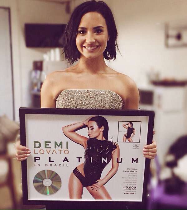 Demi Lovato (6)