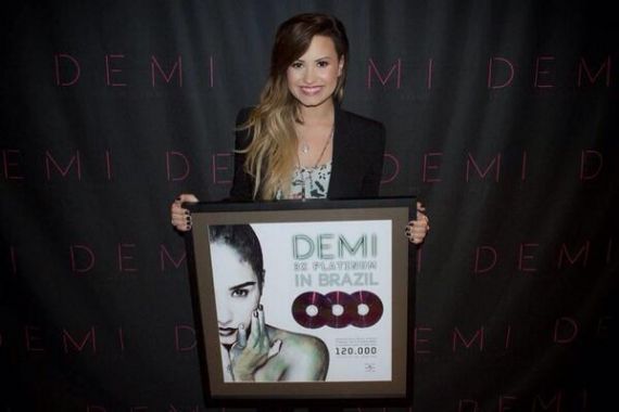 Demz (6)